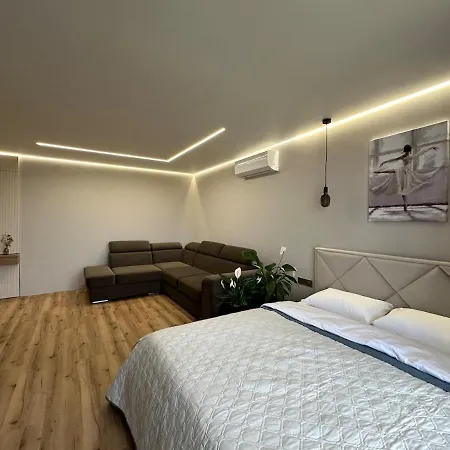 Daire Luxury Apartmens Na Duhnovicha , напроти аквапарка 