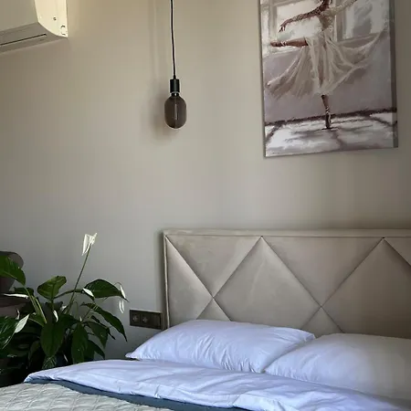 Luxury Apartmens Na Duhnovicha , напроти аквапарка 