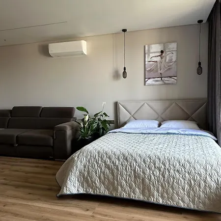 Luxury Apartmens Na Duhnovicha , напроти аквапарка 