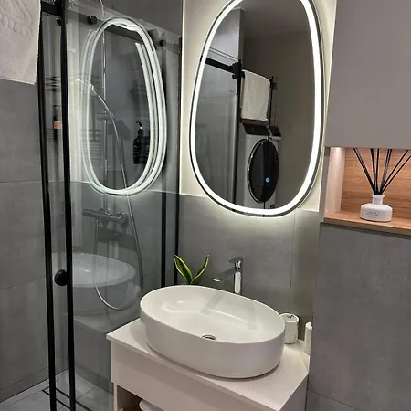 Daire Luxury Apartmens Na Duhnovicha , напроти аквапарка 