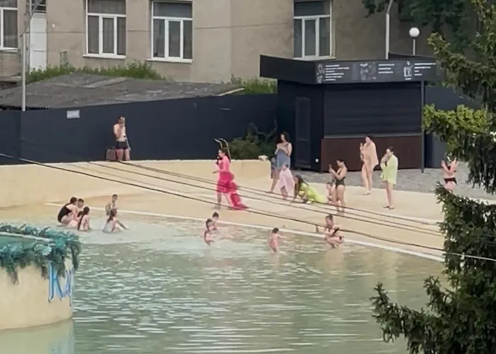 Luxury Apartmens Na Duhnovicha , напроти аквапарка 