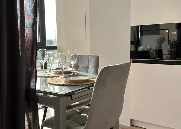 Luxury Apartmens Na Duhnovicha , напроти аквапарка 