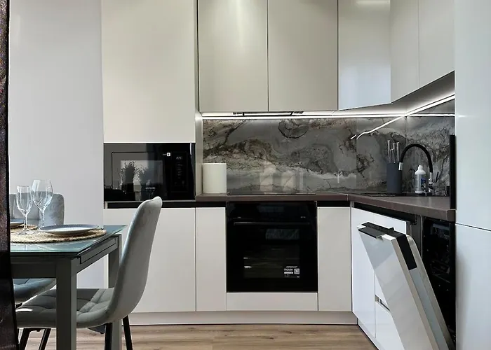 Luxury Apartmens Na Duhnovicha , напроти аквапарка 