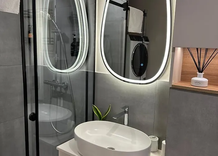 Apartman Luxury Apartmens Na Duhnovicha , напроти аквапарка 